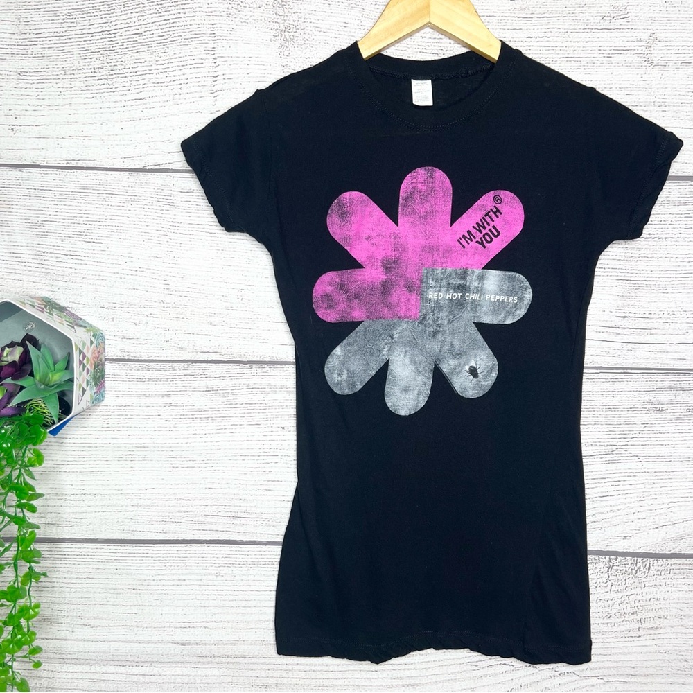 Red Hot Chili Peppers Black & Pink Fitted Band Tee “I’m with You” Size Large